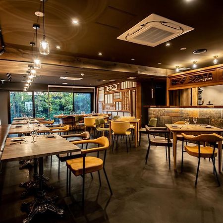 โรงแรมบานิสเตอร์ เกียวโต ภายนอก รูปภาพ